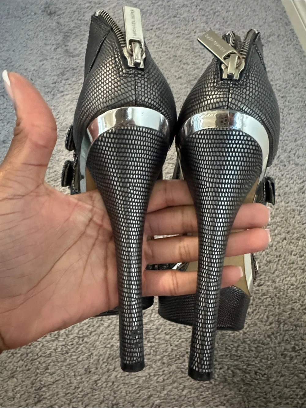 Michael Kors chic black